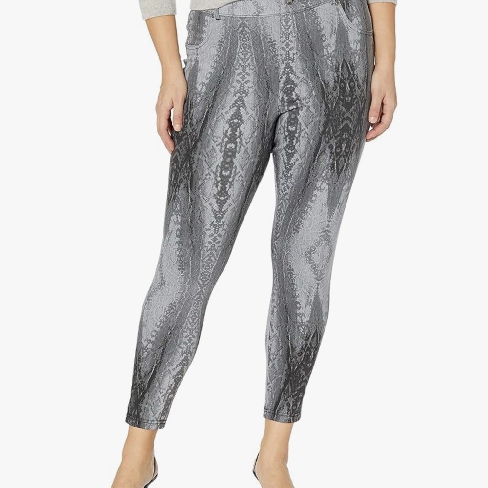 HUE Artistic Python Leggings NWT